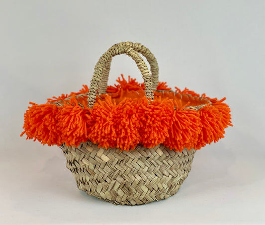 Basket with ceramic Maiden and gold fringes