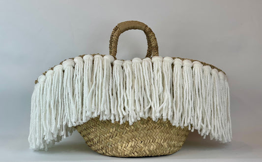 Sicilian coffa with white handcrafted fringes