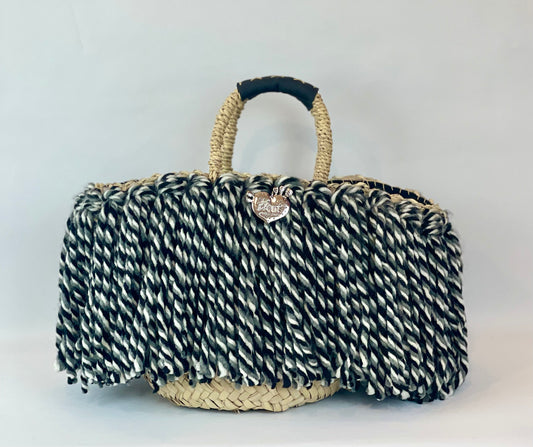 Sicilian coffa with black and grey fringes 