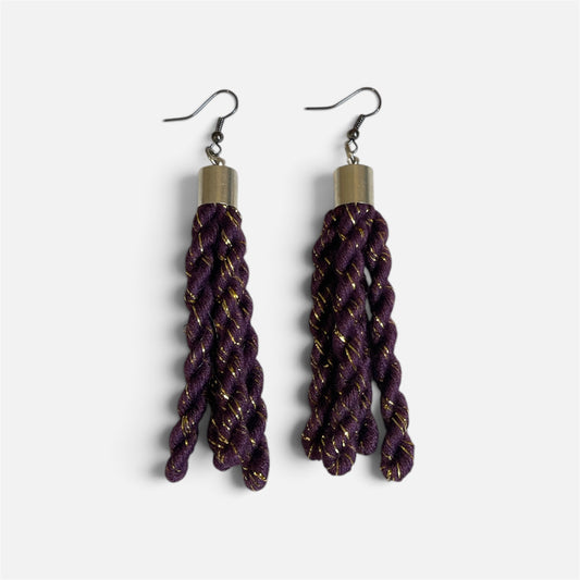 Orecchini Frinza viola corti