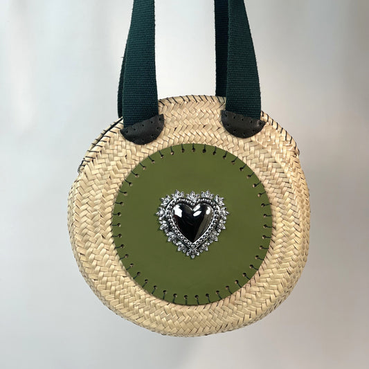 Borsa tonda con ecopelle verde ed ex voto argento