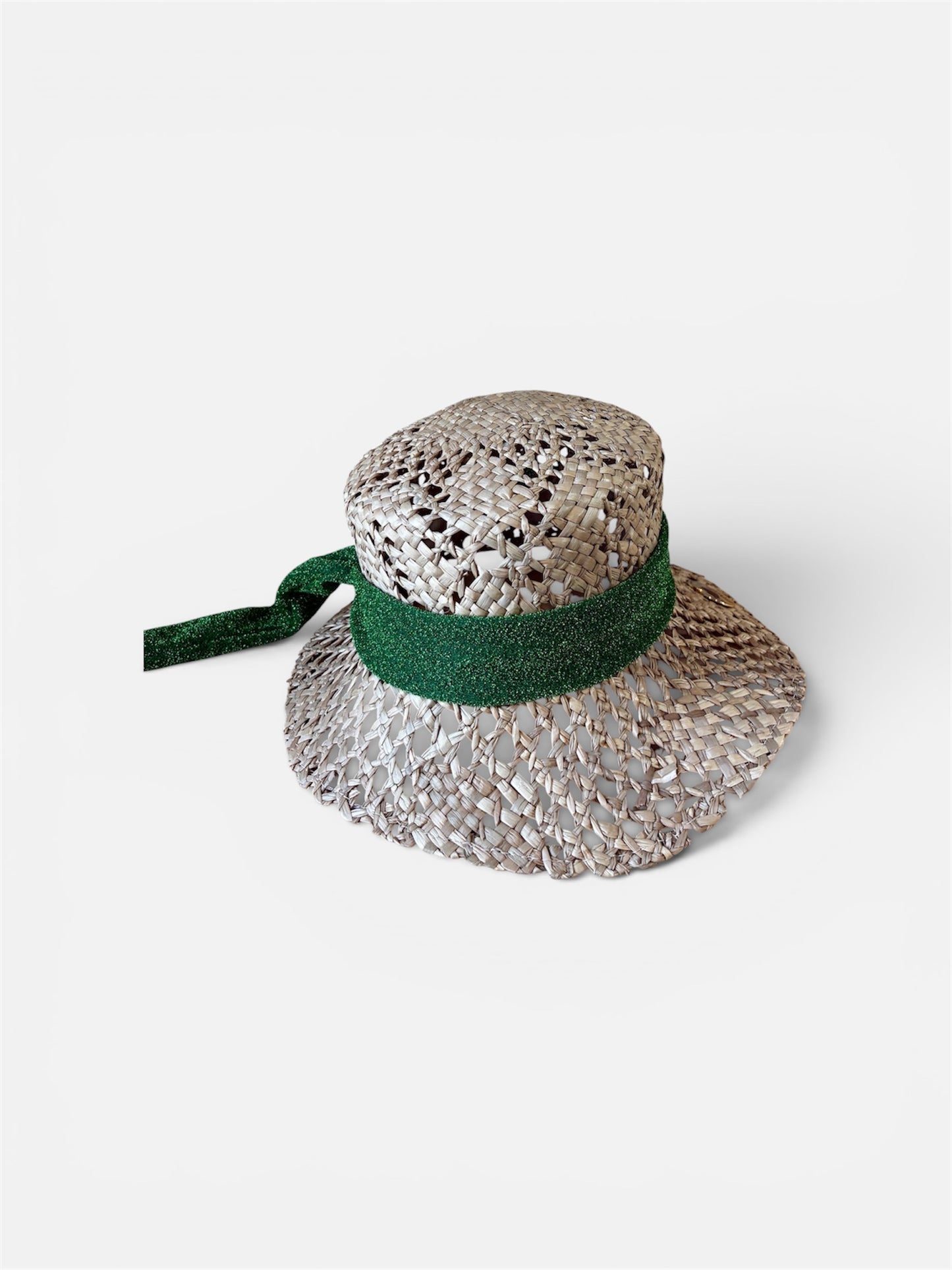 Fuchsia raffia hat