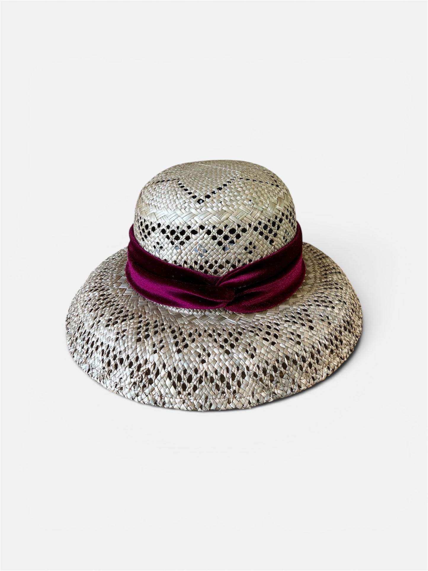 Fuchsia raffia hat